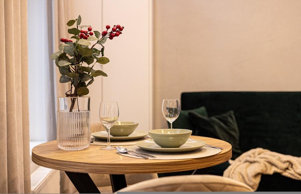 2 هومرنت إستريلا 3 أولد تاون بيس فول غرفة