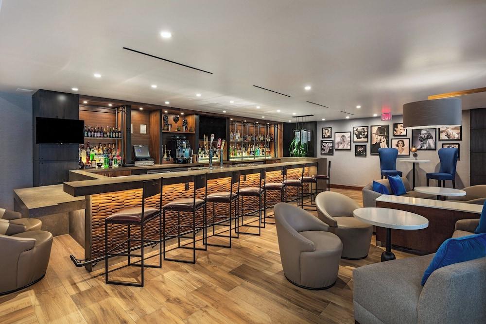 فور بوينتس باي شراتون لوس أنجلوس وستسايد الردهة