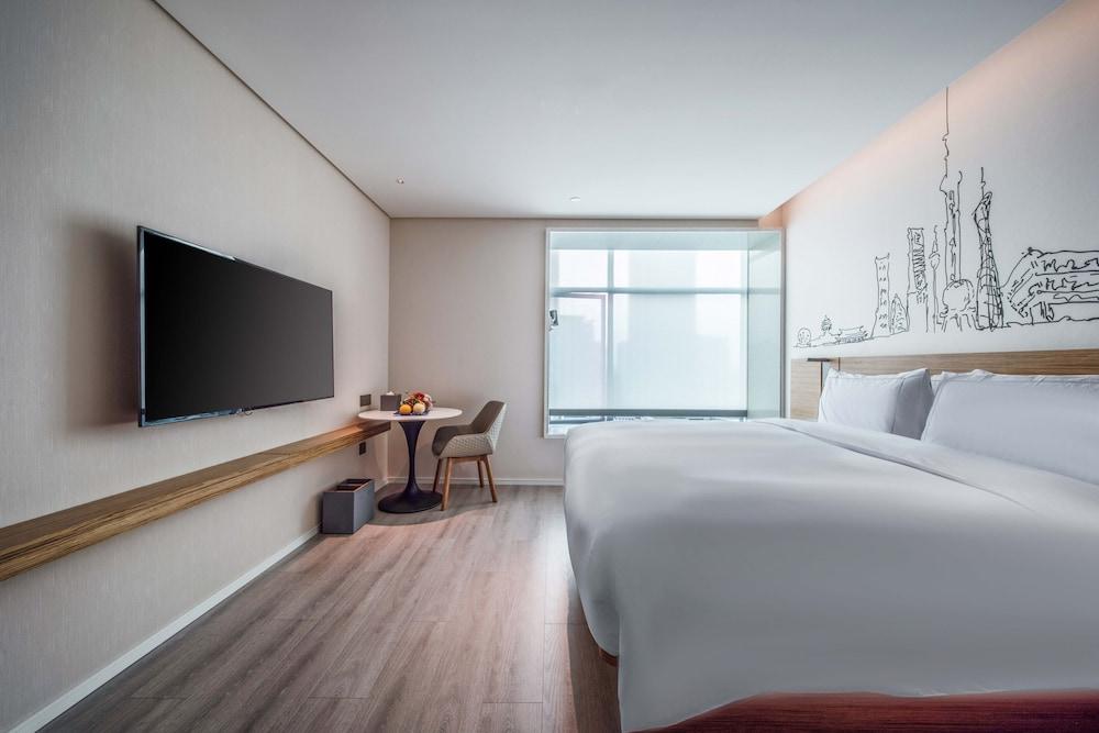 Urcove by Hyatt Shanghai Wujiaochang