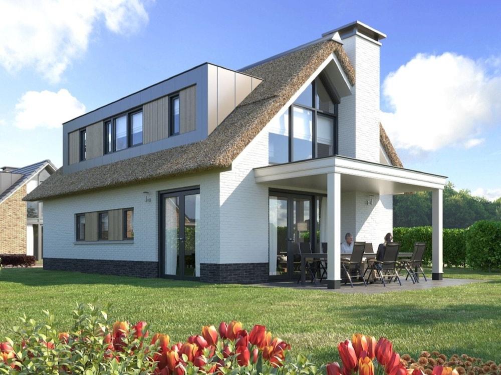 سبيشوس فيلا أون ذا نورث سي المنطقة الخارجية