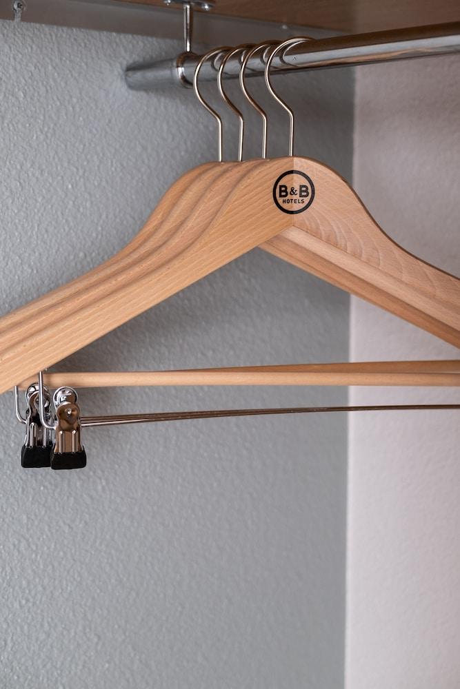 بي آند بي هوتل سان جار د ماريمن هوسيجور غرفة