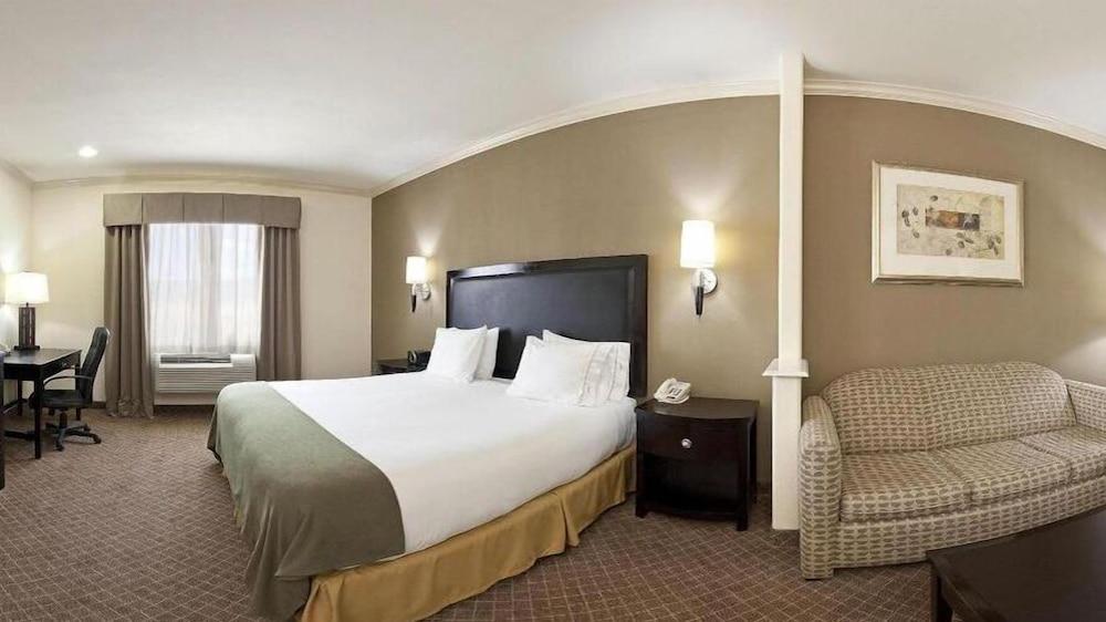 هوليداي إن إكسبرس هوتل آند سويتس لا بورت، آن آي آيتش جي هوتل غرفة