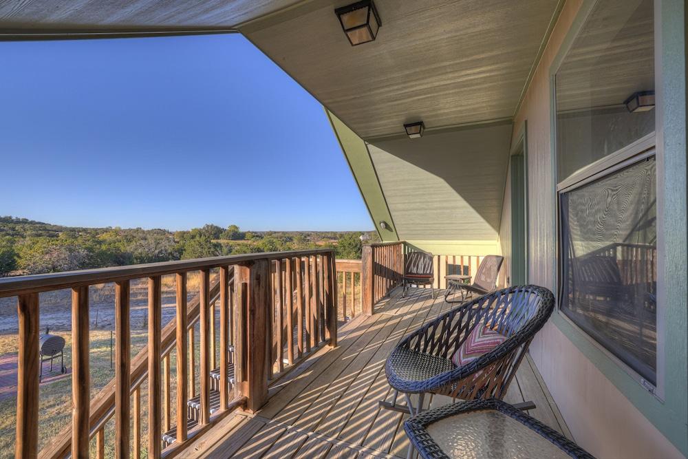 كوزي كوتيدج بيوتيفول فيوز مينتس تو انتون!