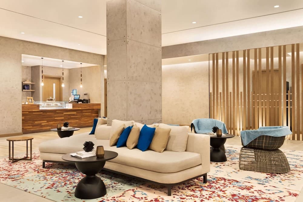 Mercure Dubai Gold District Lobby