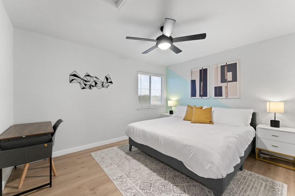 ريموت وورك فريندلي كينج بدزس ٕاست واي فاي ه ب ر غرفة