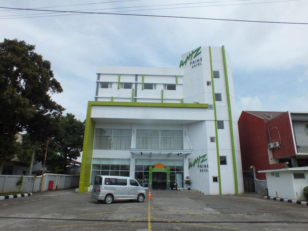 ويز برايم هوتل سوديرمان سيلاكاب المنطقة الخارجية