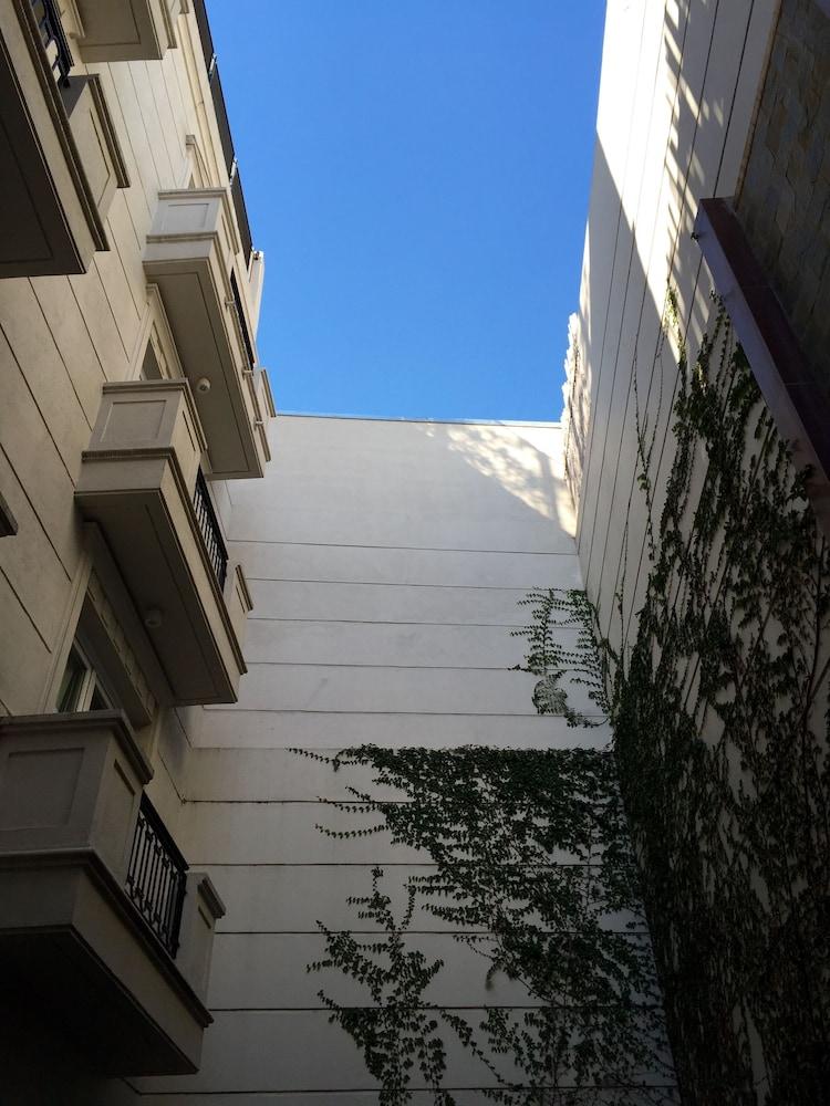 بيروبير هوتل بوتيك المنطقة الخارجية