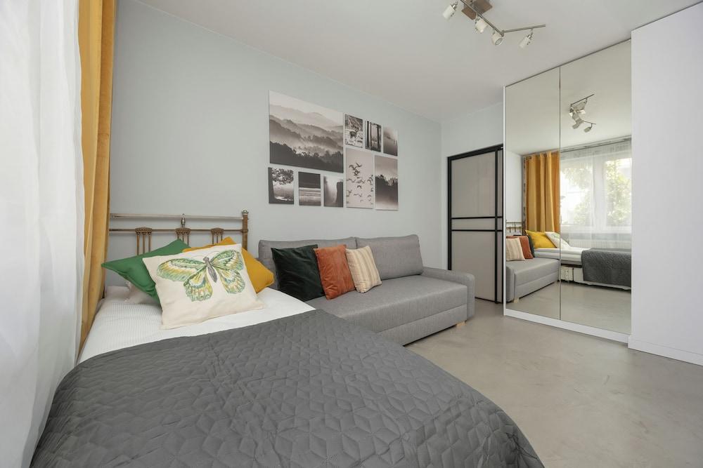 كوزي أبارتمنت وذ جاردن باي رينترز غرفة