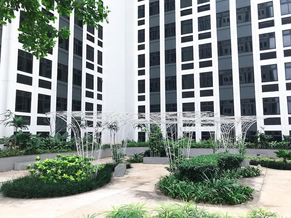 كومفورت 2 د رو آرت بولوكس شادستون أبارتمنت المنطقة الخارجية