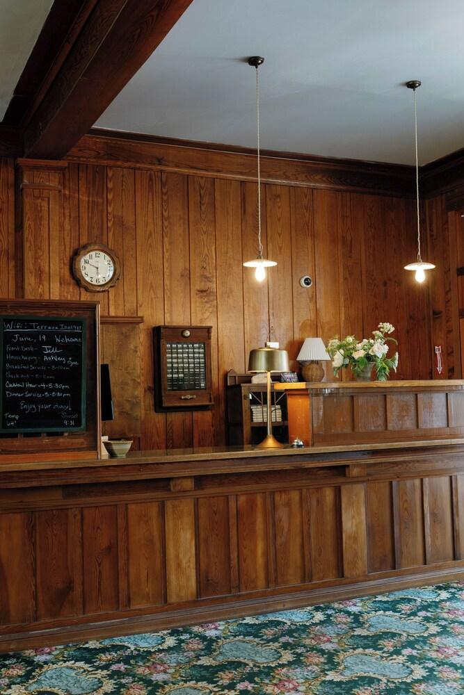 تيراس إن آند 1911 ريستورانت