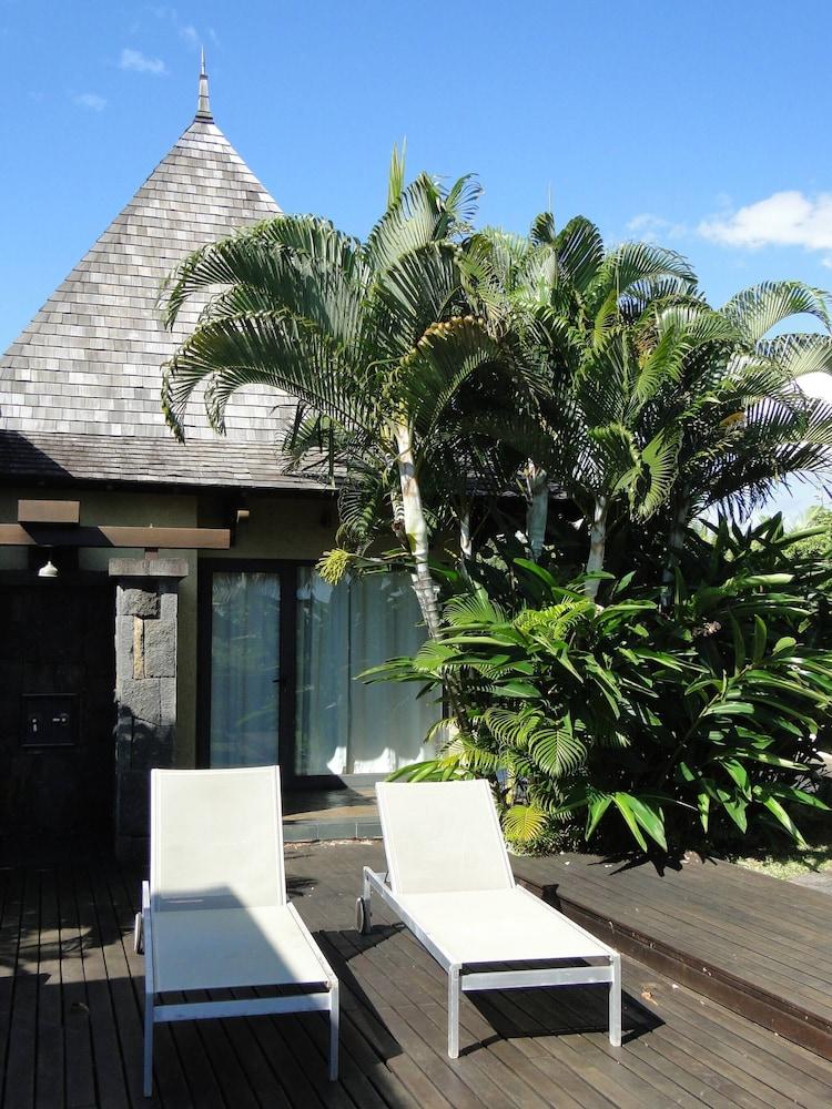 فيلا ناياد، بيل ريفير المنطقة المحيطة بالمنشأة