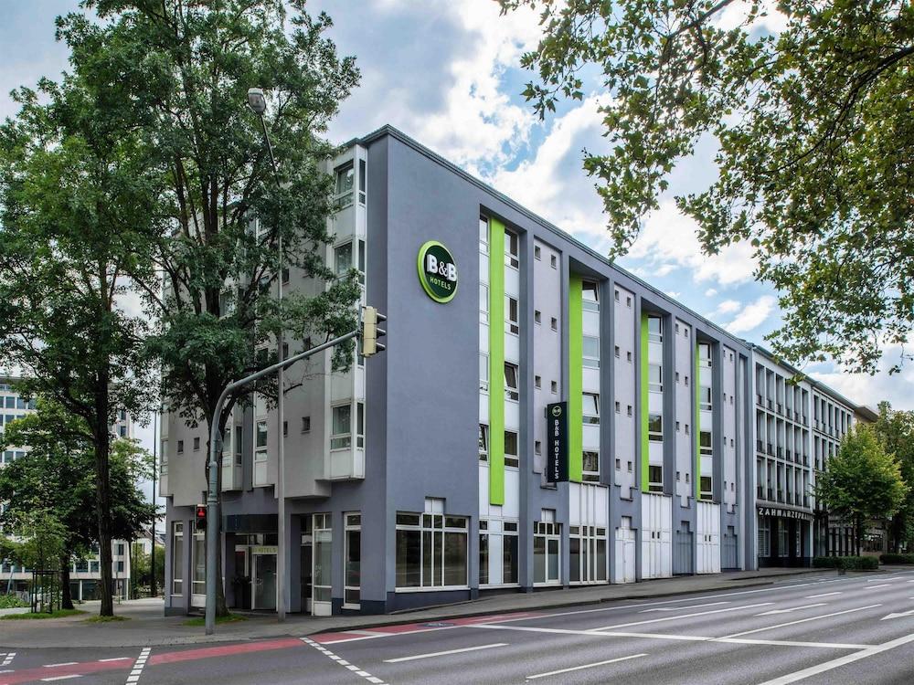 فندق بمبيت وإفطار في محطة آخن هاوبتباهنهوف المنطقة الخارجية