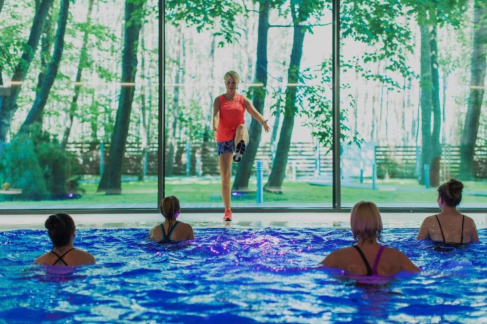 فيازدا مورجا ريزورت سبا آند ريزورت زحليقة مائية