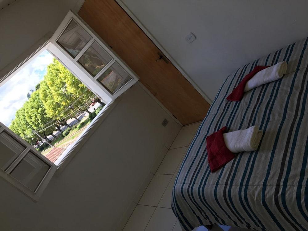 بوزادا أمريكا غرفة