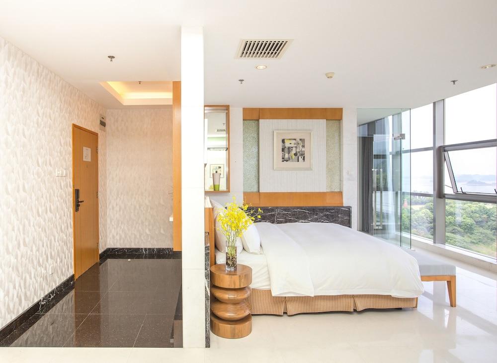 كيانداو ليك كانتري كلوب ريزورت غرفة