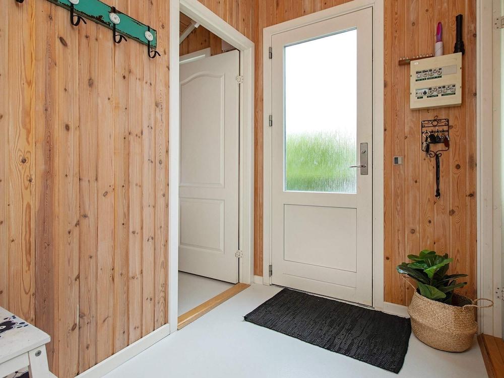 6 Person Holiday Home in Fårevejle