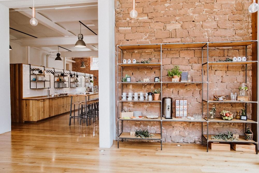 هوتل جوت هنيرهوف الردهة