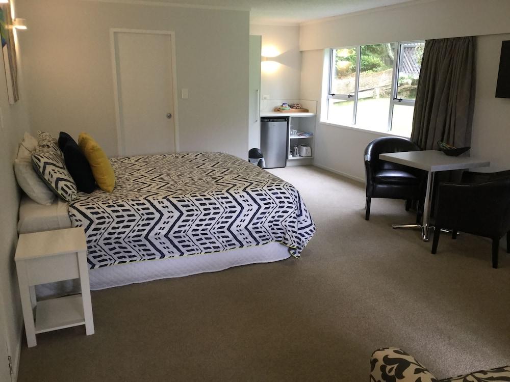 روتوروا بيد آند بريكفاست أون سمنر غرفة