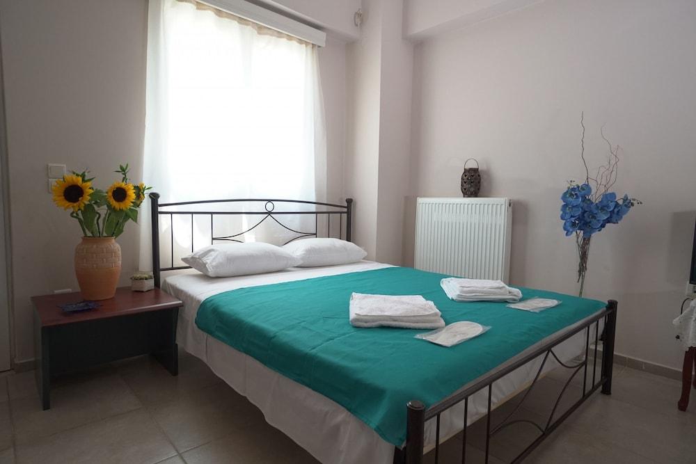 Modern Studio in Rethymno Room