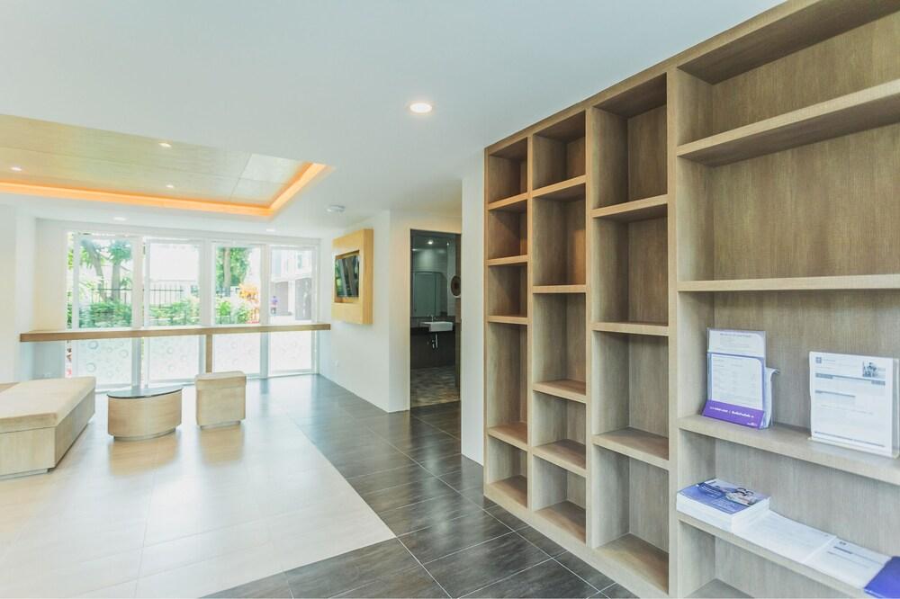 كوندو إن كاتا إن أوزون - يونيت A205 داخلي