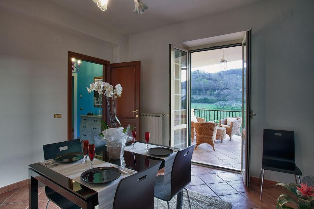 بي آند بي كولي فيسكونتي أخرى