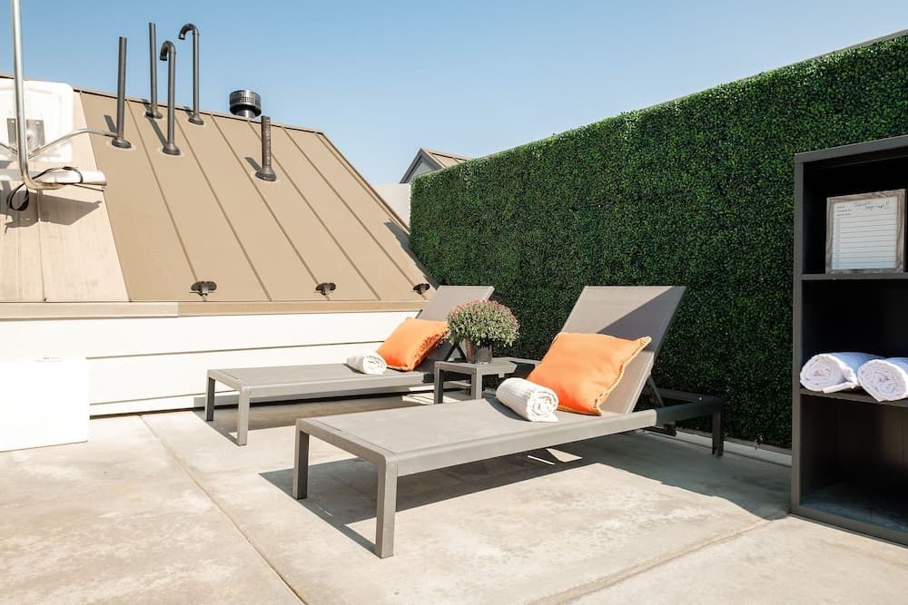 Lift Lodge Condo Sundeck