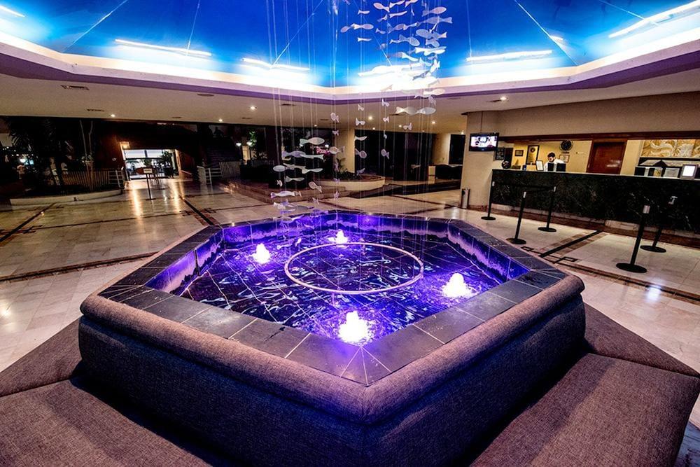 سان كارلوس بلازا هوتل، بيتش آند كونفينشن سنتر منطقة الاستقبال