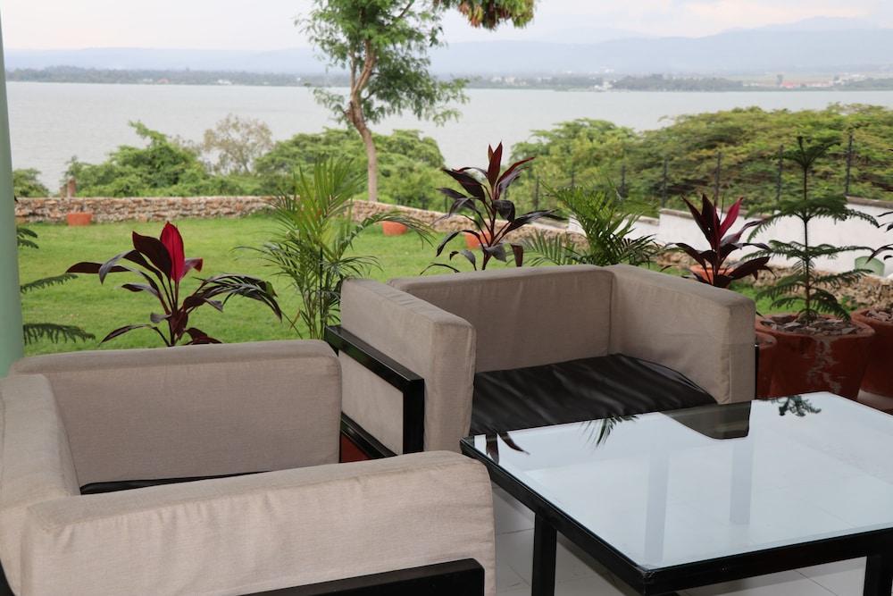 صن داون هوتلز آند أبارتمنتس ميليماني الصورة الأساسية