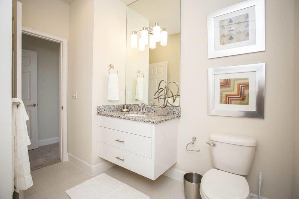 Beautiful Suites at Serenity Resort Room