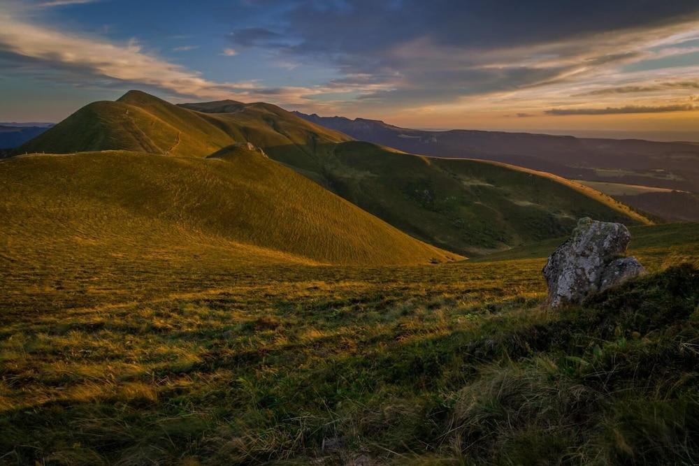 إيبيس بدجيت كليرمونت فيراند لو بريزيت آيروبورت المنطقة المحيطة بالمنشأة