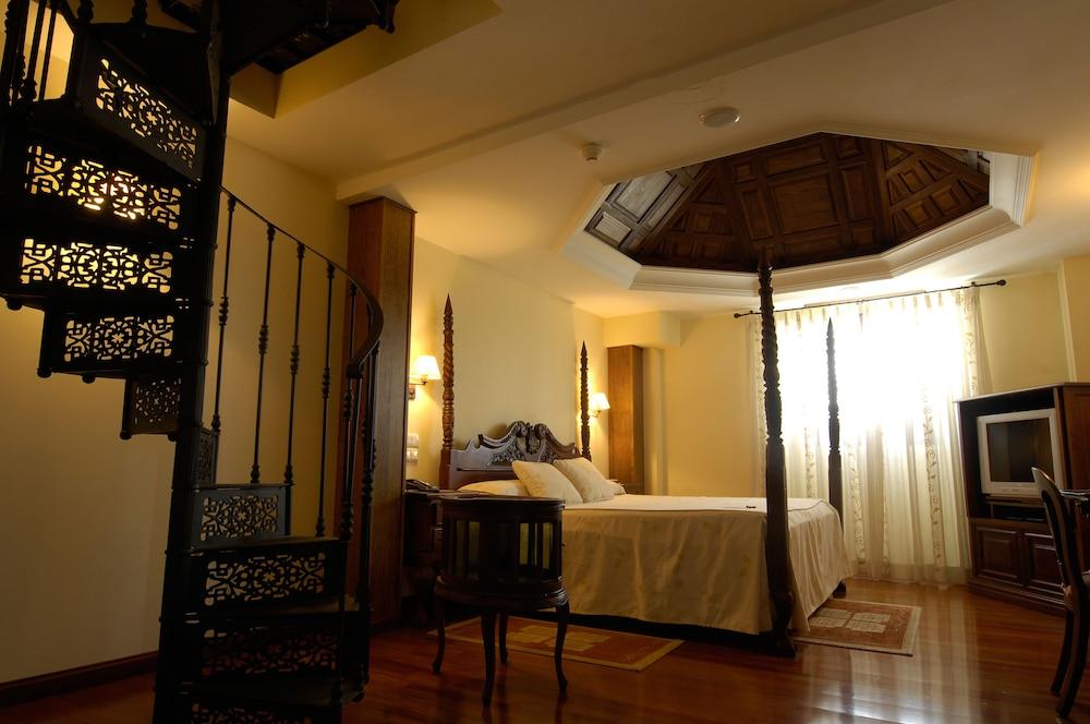 هوتل دوماس سيليكتا فينكا إسلافا