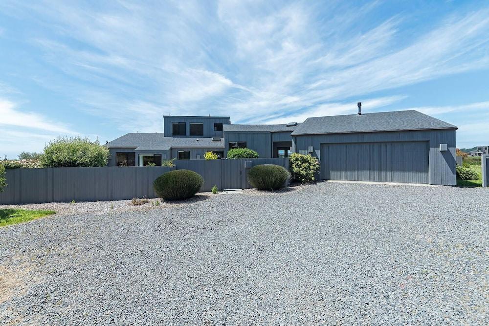 دير فيو هوت توب آند فيلتيرد أوشن فيوز المنطقة الخارجية