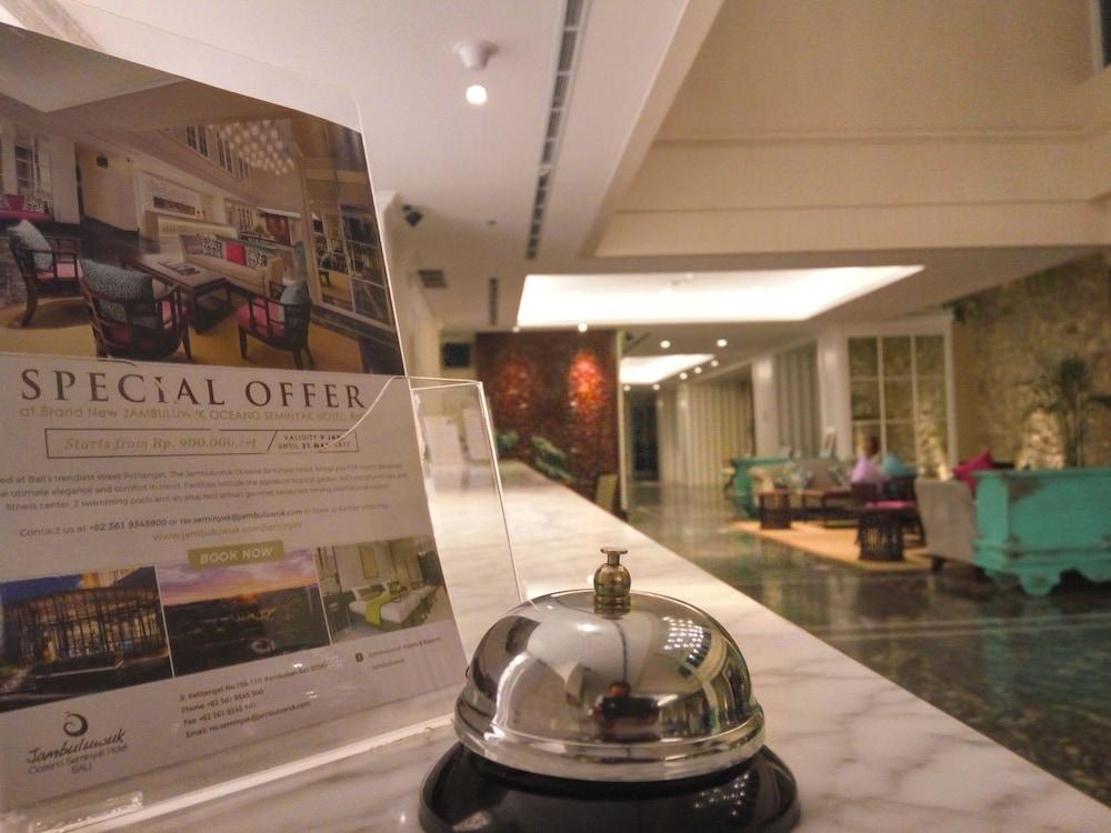 جامبولووك أوشيانو سيمينياك هوتل منطقة الاستقبال