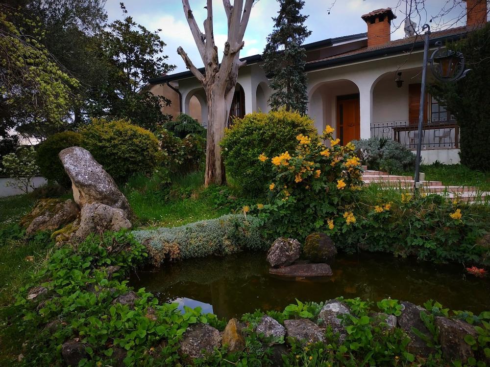 فيلا بيرا بد آند بريكفاست ريفا ديل بو الصورة الأساسية