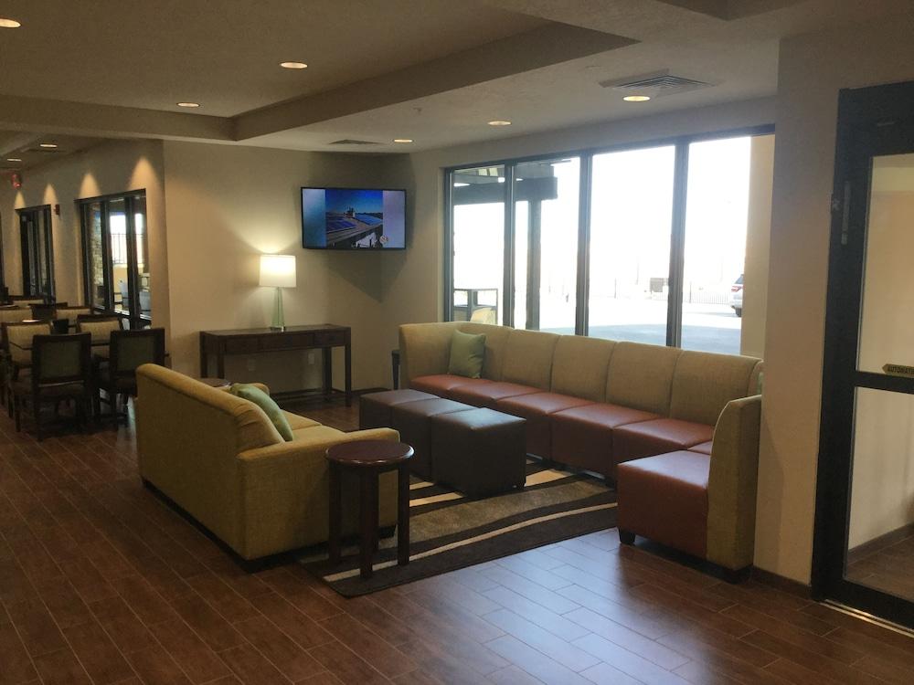 بايمونت باي ويندام بايدج ليك بويل منطقة الجلوس في الردهة