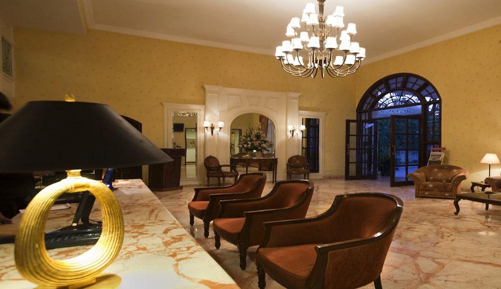 ذا جراند ماجراث هوتل منطقة الاستقبال