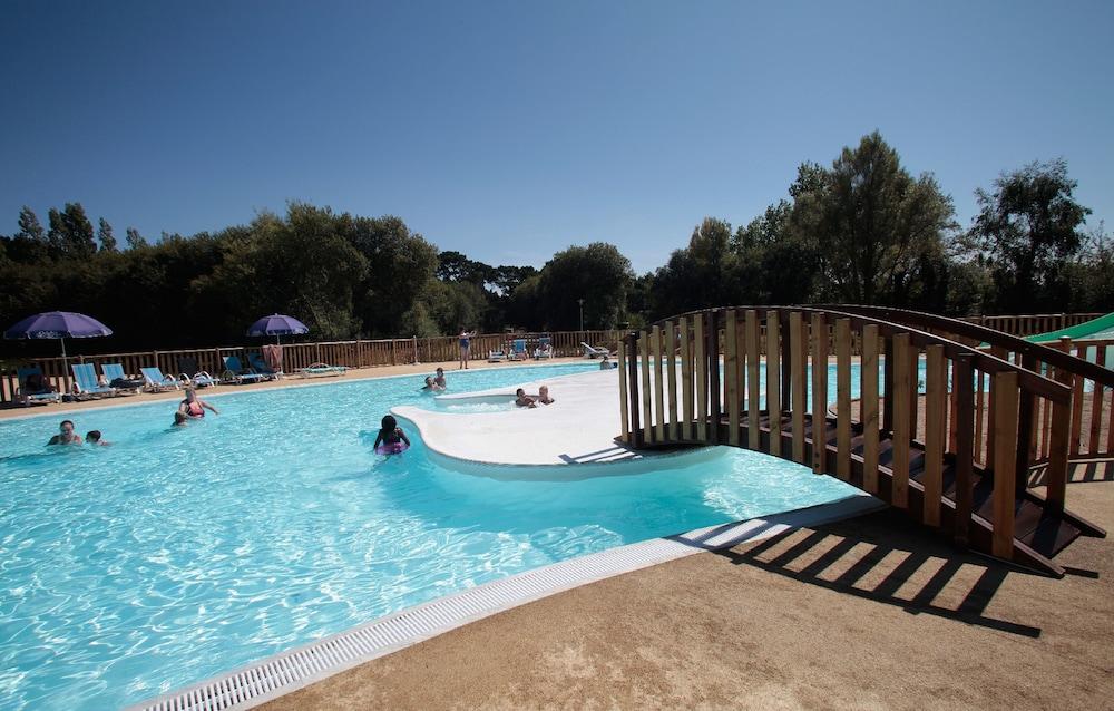 دومين ريزيدنتيال دو بلاين أير لو فورلين حمام سباحة مكشوف