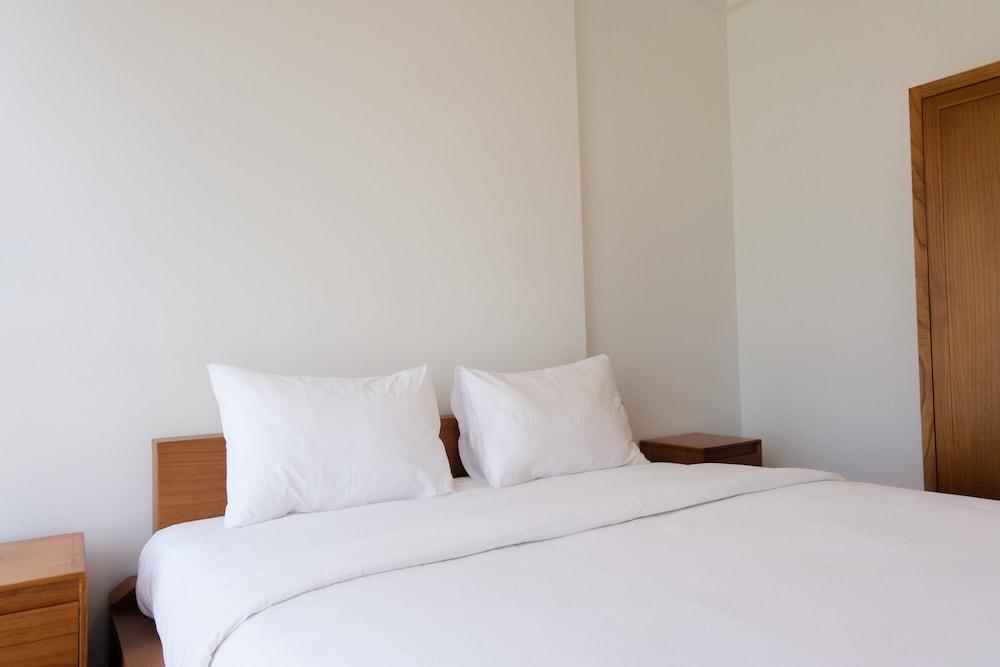 لاكزوريوس 1 بد روم آت ماريجولد نافا بارك أبارتمنت غرفة