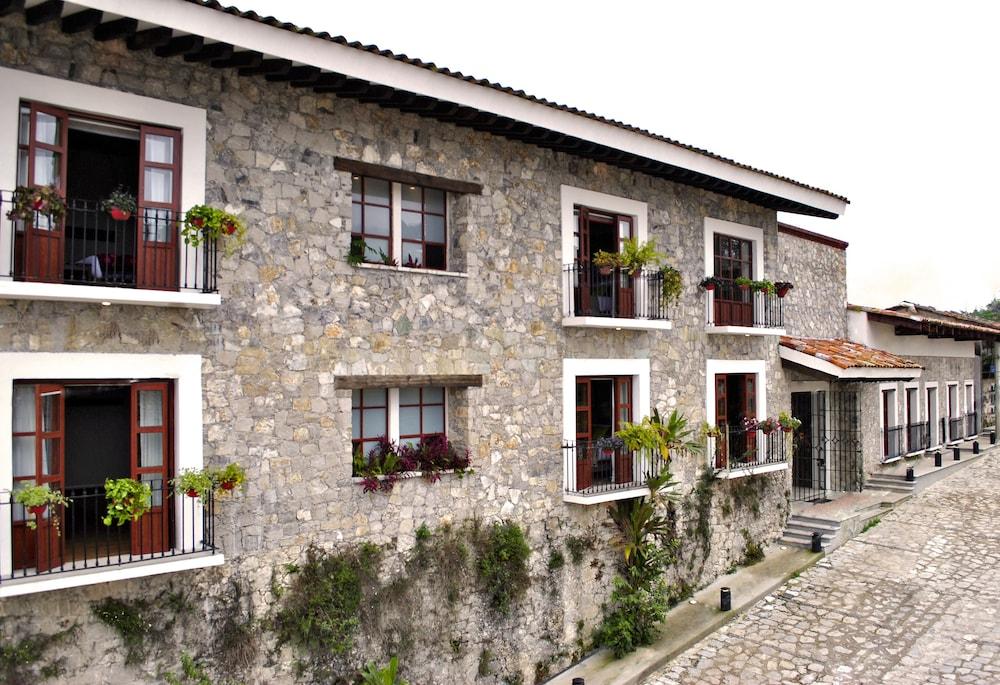 La Casona de Don Porfirio Hotel Boutique Featured Image