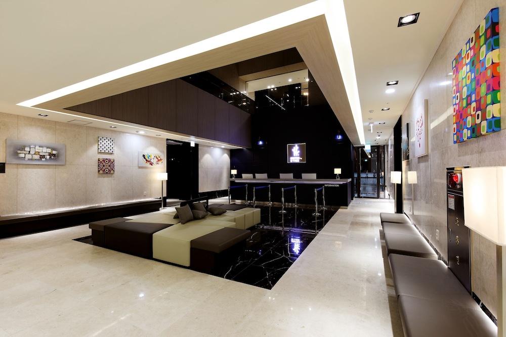 Kintex by K-tree Reception