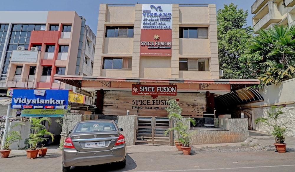 Treebo Vikrant Residency Exterior