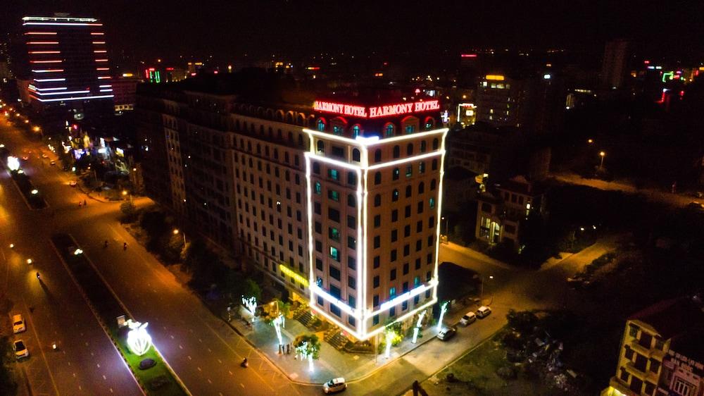 باكنين هارموني هوتل تفاصيل الفندق من الخارج