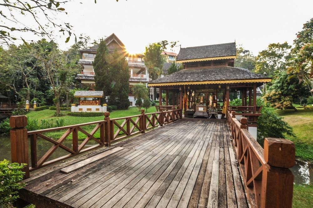 Suan Bua Hotel & Resort Property Grounds