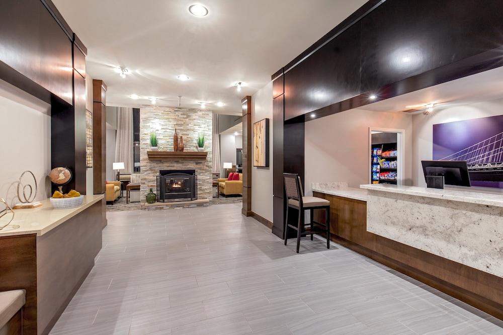 ستاي بريدج سويتس شارلوتسفيل أيربورت بي آيتش جي المنطقة الخارجية