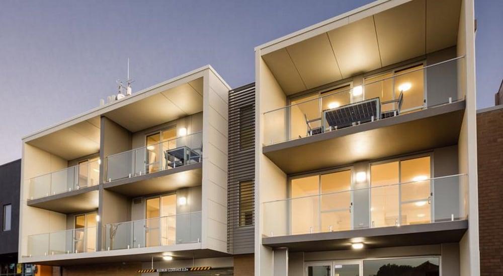 هاملتون إكزيكوتيف أبارتمنتس المنطقة المحيطة بالمنشأة