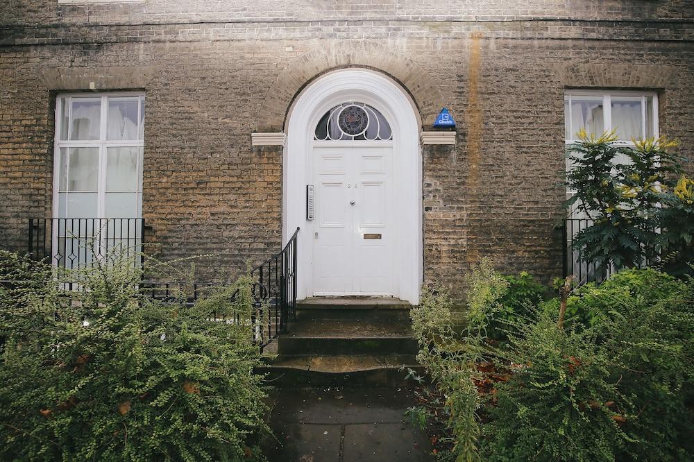 كامبريدج سيتي ستوديوز باي بايمان كلوب المنطقة الخارجية