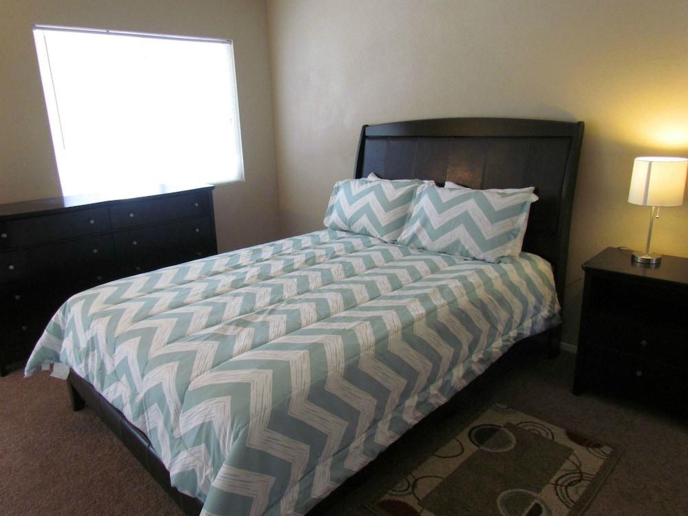 تاون هاوس إن لاس فيجاس نير ستريب غرفة