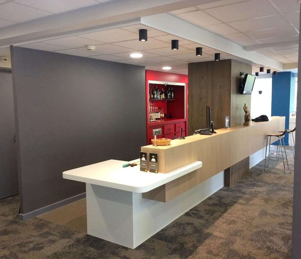 ذي أوريجينالز سيتي، أرا أوتل منطقة الاستقبال