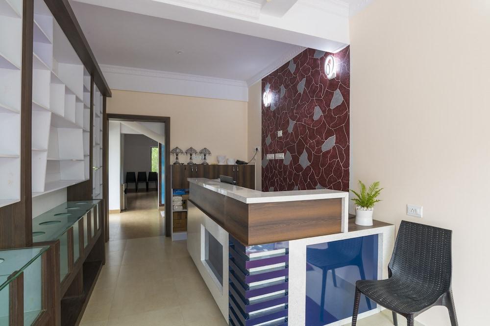 بلو بيل أيربورت هوتل منصة تسجيل إجراءات الوصول/المغادرة