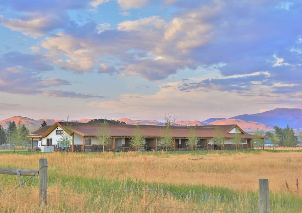 McAllister Inn & Lodging